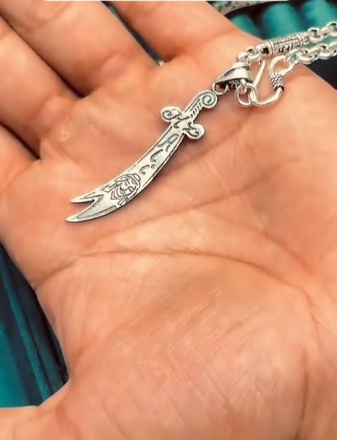 Beautiful Zulfiqar Pendant